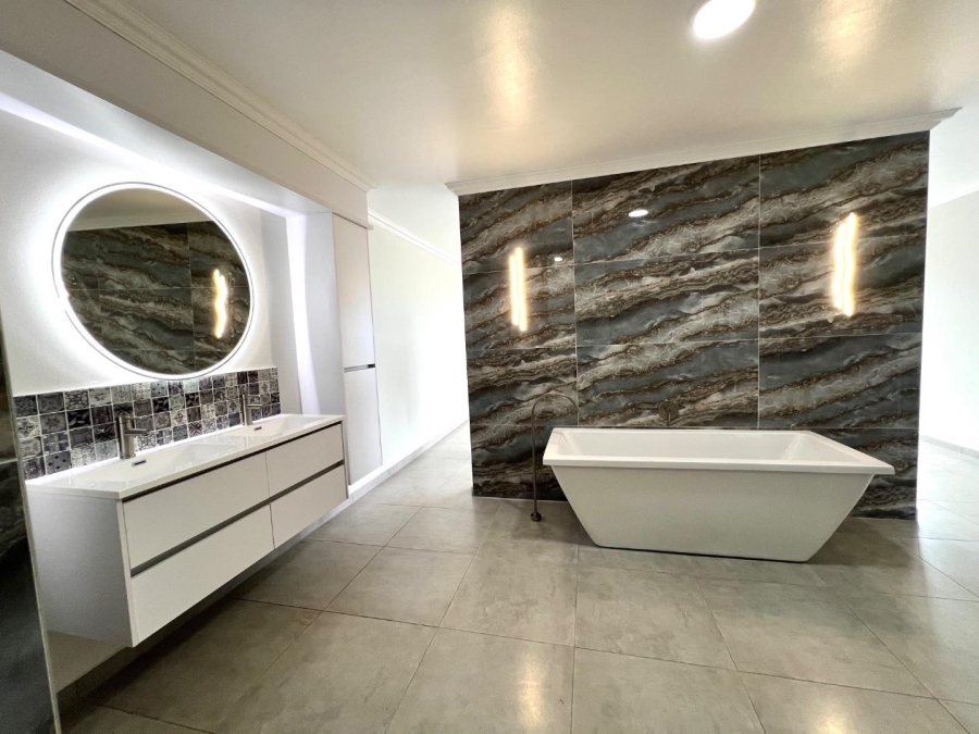 3 Bedroom Property for Sale in Noorsekloof Eastern Cape